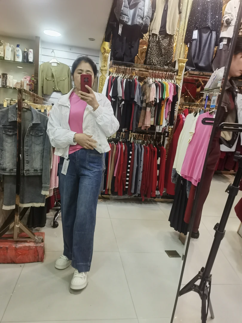 直筒裤牛仔裤非常好