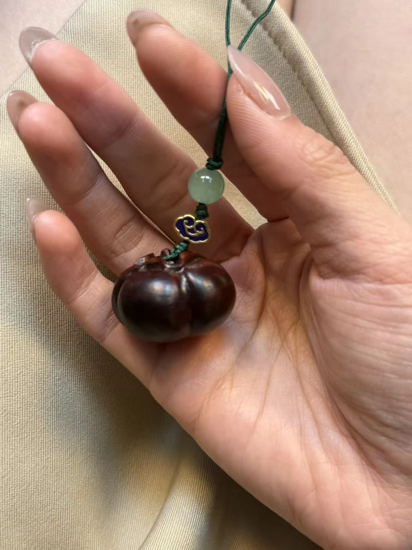 小小柿子手把件（无礼盒）MK2566