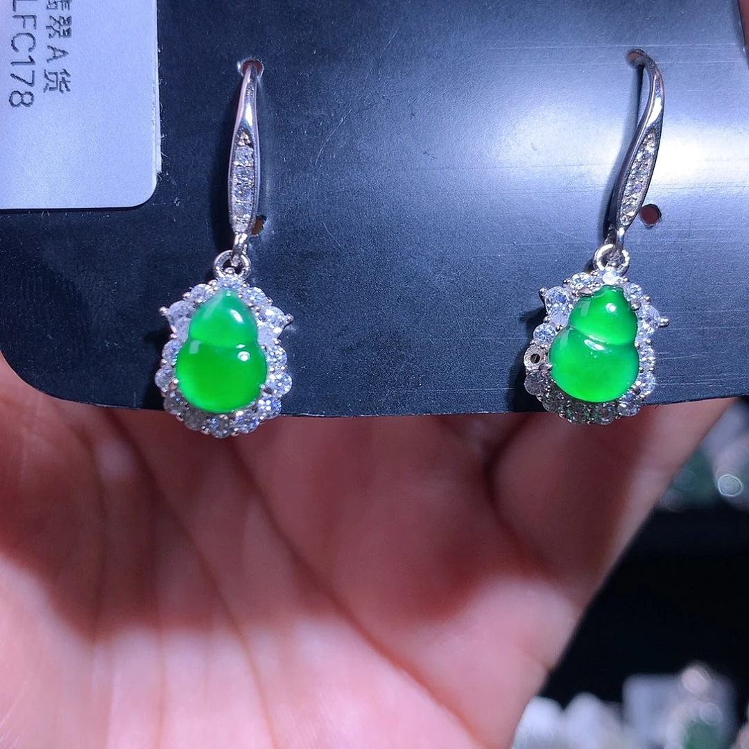 【闪购商品】颈饰银S925镶嵌翡翠天然翡翠