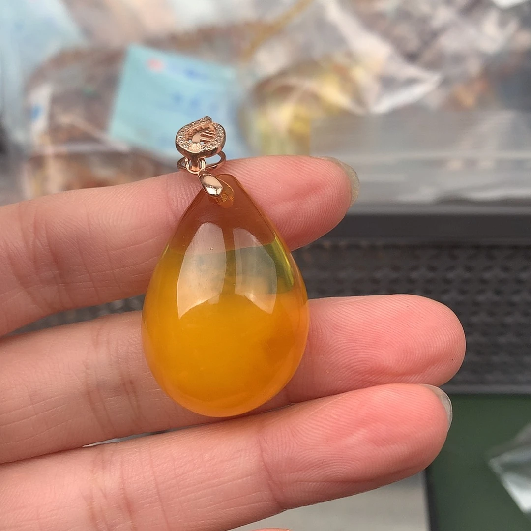 未镶嵌颈饰琥珀天然琥珀吊坠