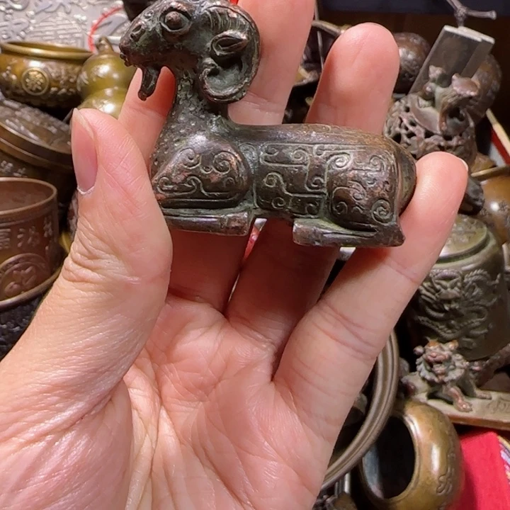 铜器把玩摆件链接