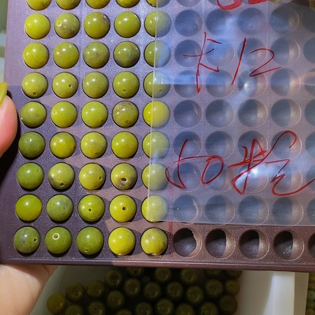 蛇纹石玉其他未镶嵌52