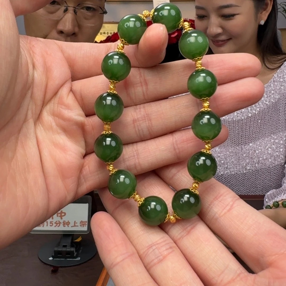 和田玉18K金镶嵌颈饰926少奶奶卡12左右