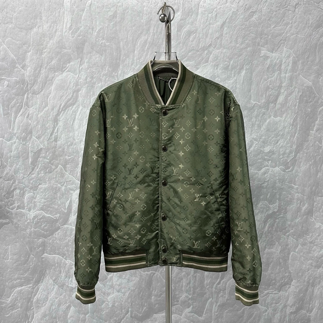 未使用 LouisVuitton/路易威登 SS26满印棒球棉服外套 52码P02098