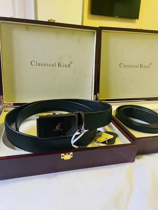 皮腰带时尚中古花腰带扣