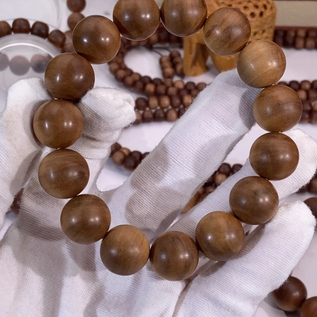 檀香木手串/手链横纹黑肉15品相不好