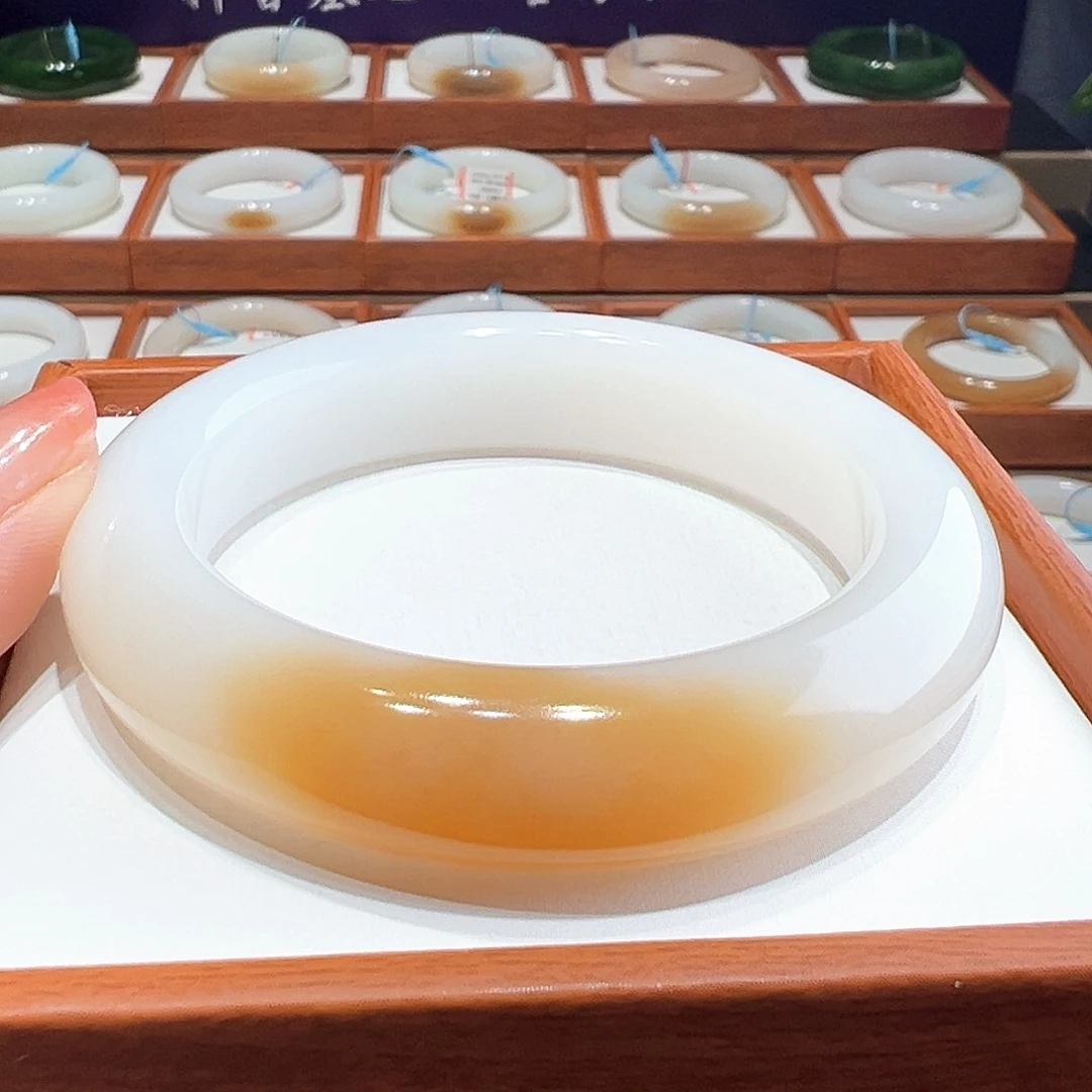 和田玉手镯5758未镶嵌