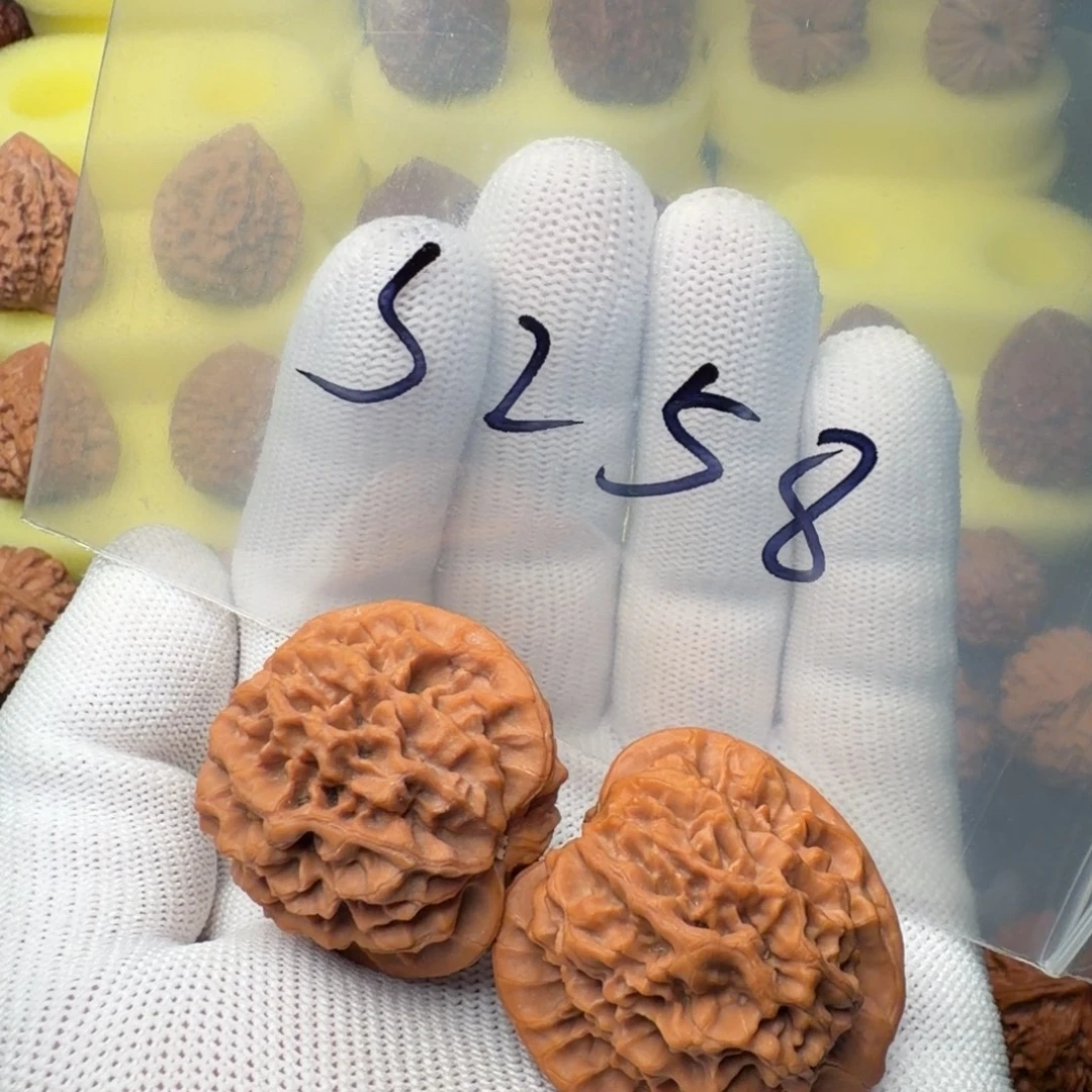 文玩核桃吊坠秦闷全品37