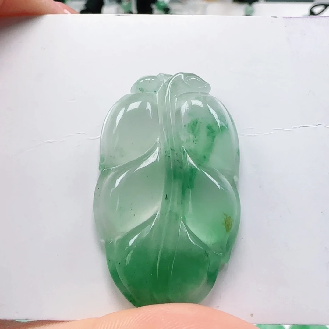 石英质玉未镶嵌吊坠(赠链)