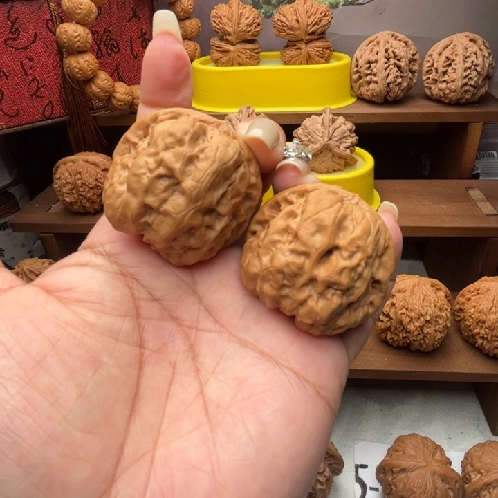 核桃文玩核桃蛙蛙43尺
