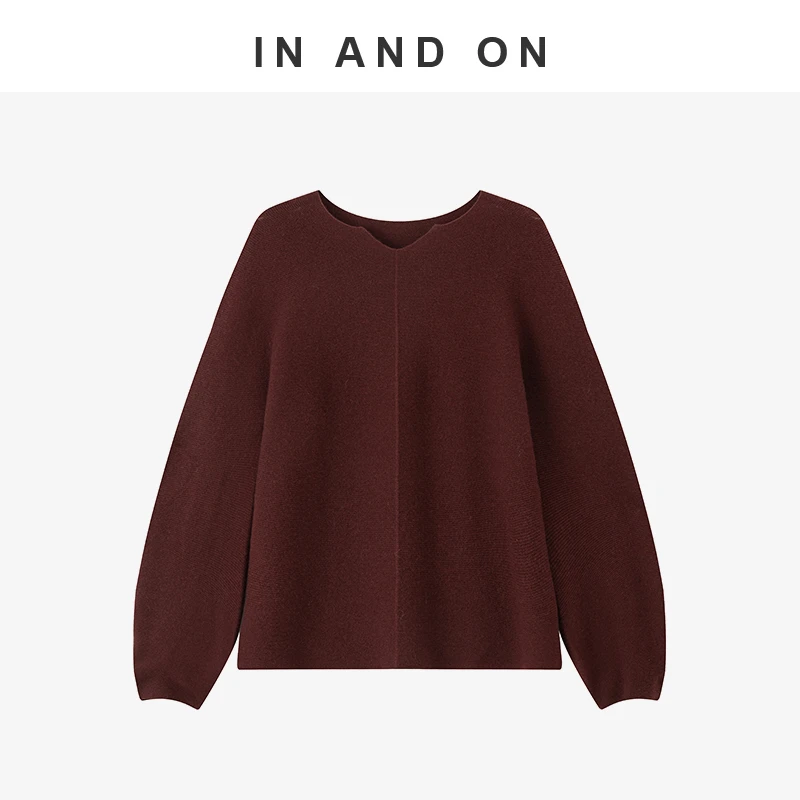 IN AND ON 休闲日记 100%绵羊毛花苞袖小V领毛衣 55080