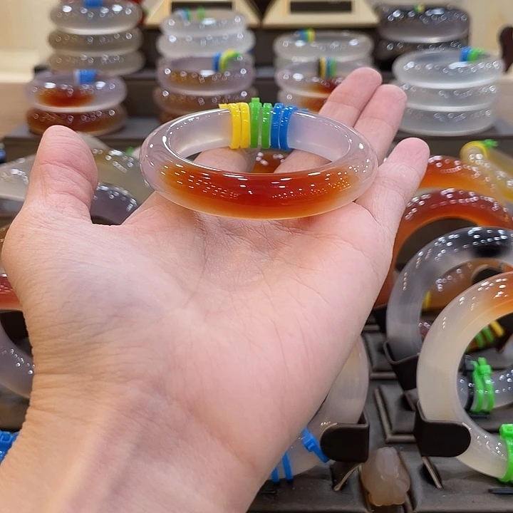 玛瑙/玉髓未镶嵌手镯21