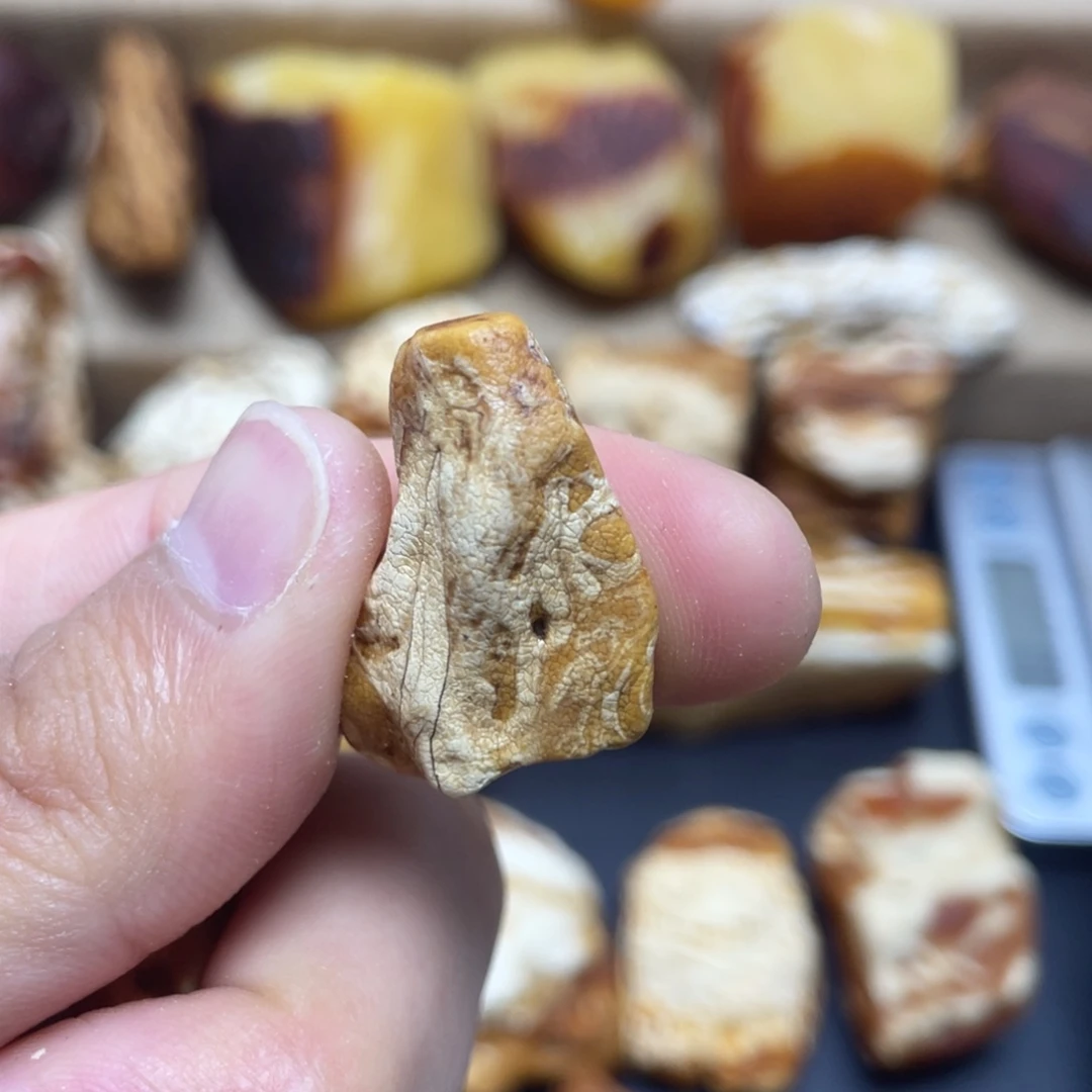 定制琥珀未镶嵌?**秒定制