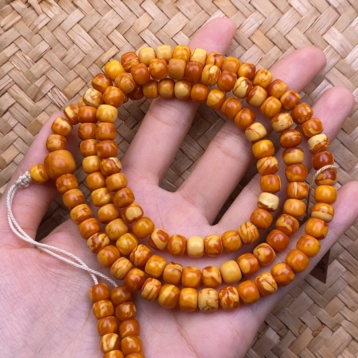 灵***.琥珀未镶嵌裸石蜜蜡M