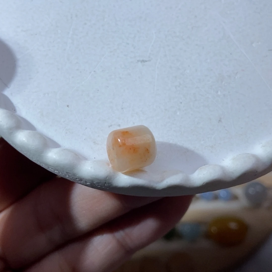 翡翠散珠瑜翠珠宝 洒金桶珠