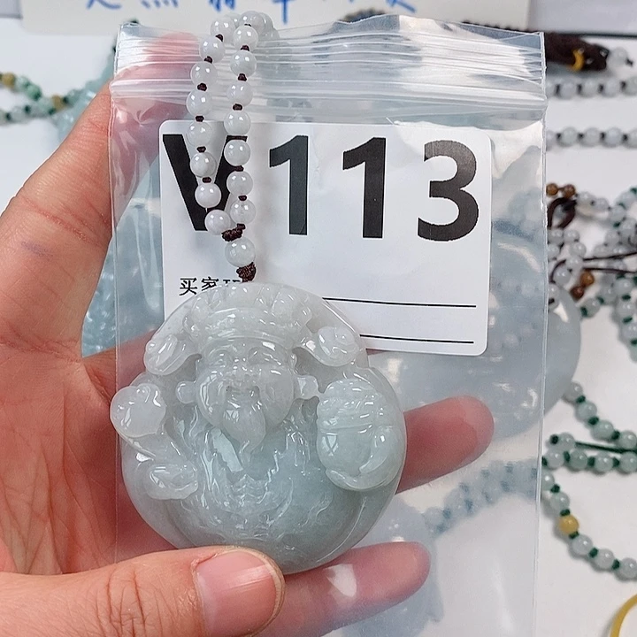 翡翠颈饰未镶嵌天然