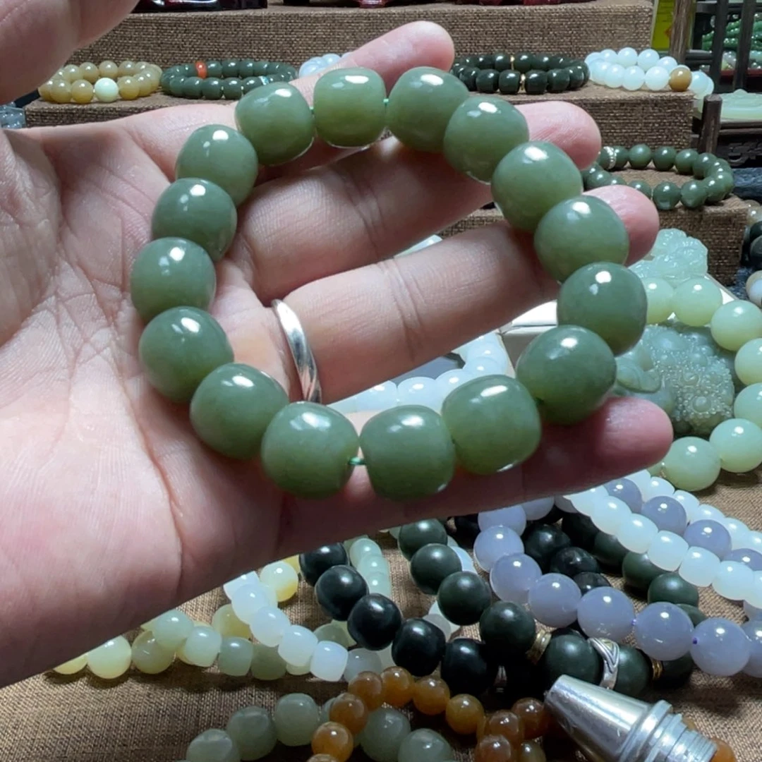 未镶嵌手链和田玉