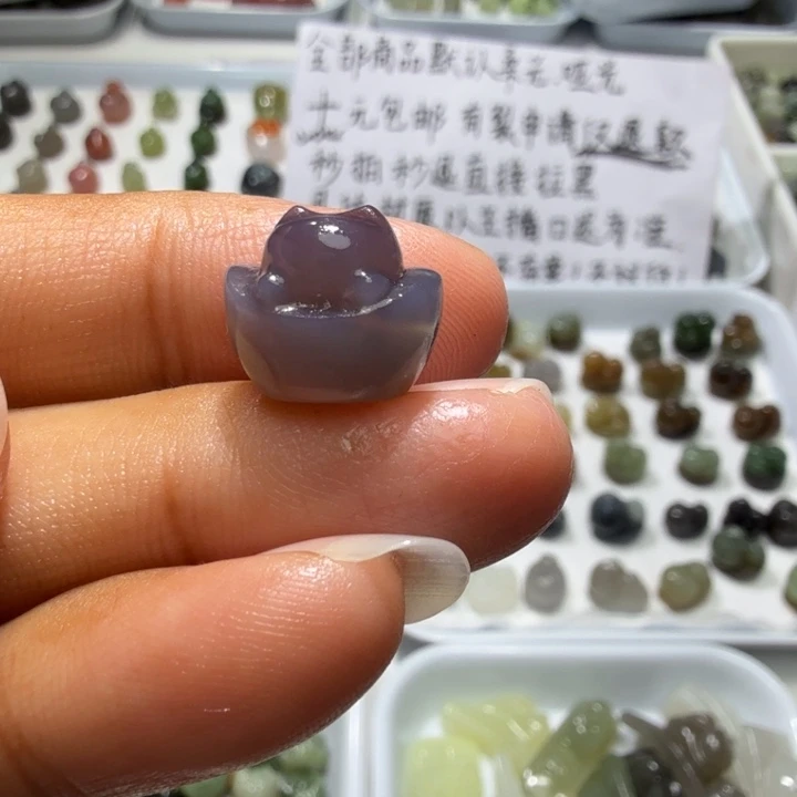 和田玉未镶嵌珠宝奇石