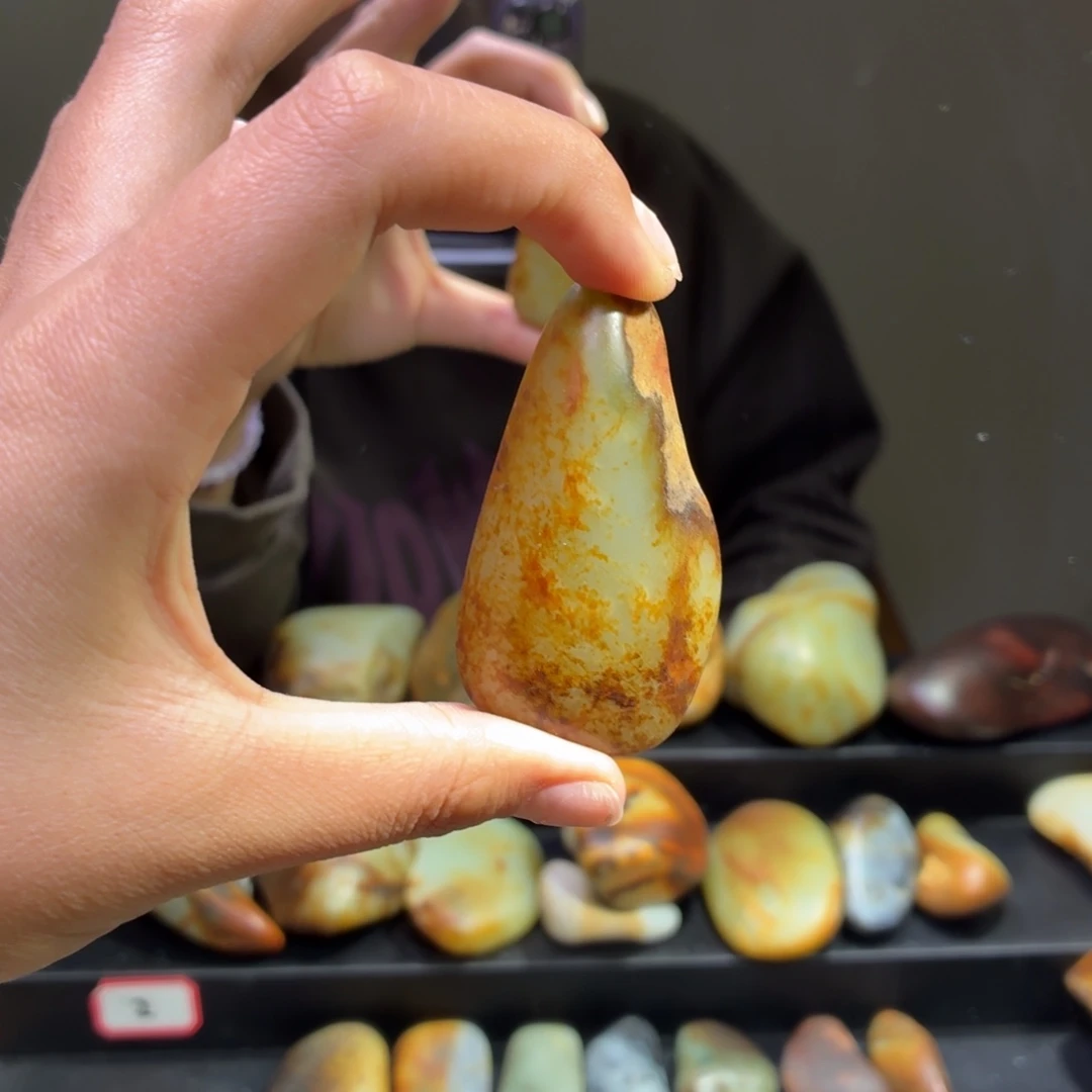 和田玉未镶嵌挂件71.7