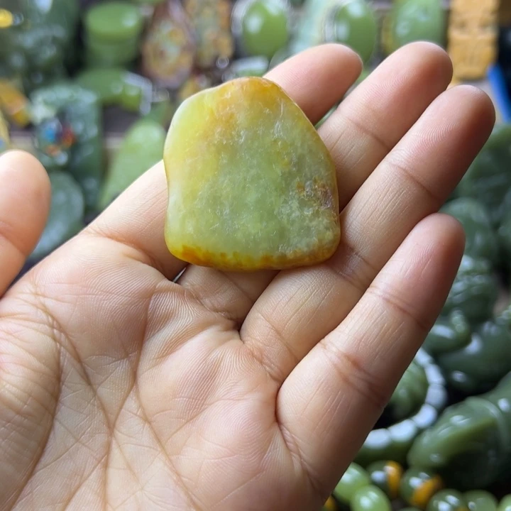 岫岩老玉（透闪石质玉）未镶嵌挂件