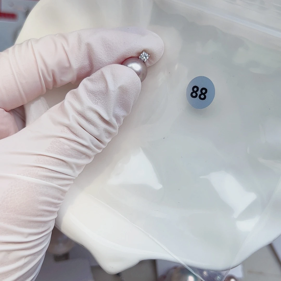 银S925镶嵌淡水珍珠耳饰