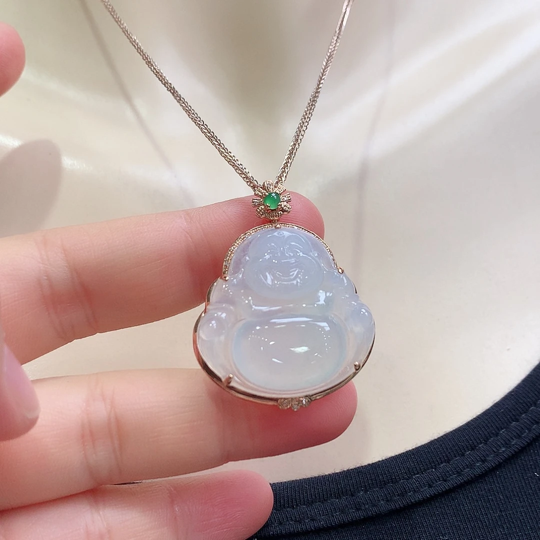 翡翠18K金镶嵌颈饰佛公