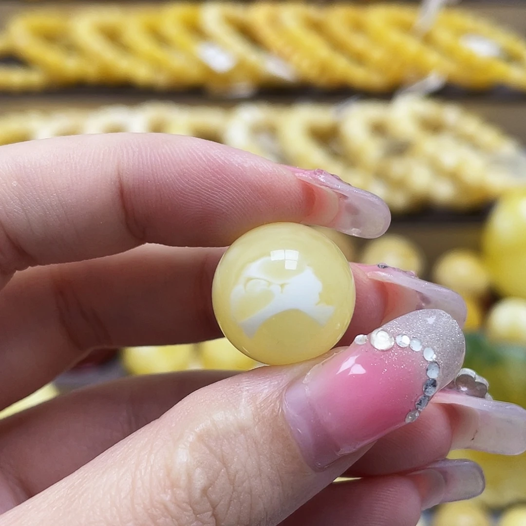 裸石琥珀未镶嵌16.8mm圆珠微瑕