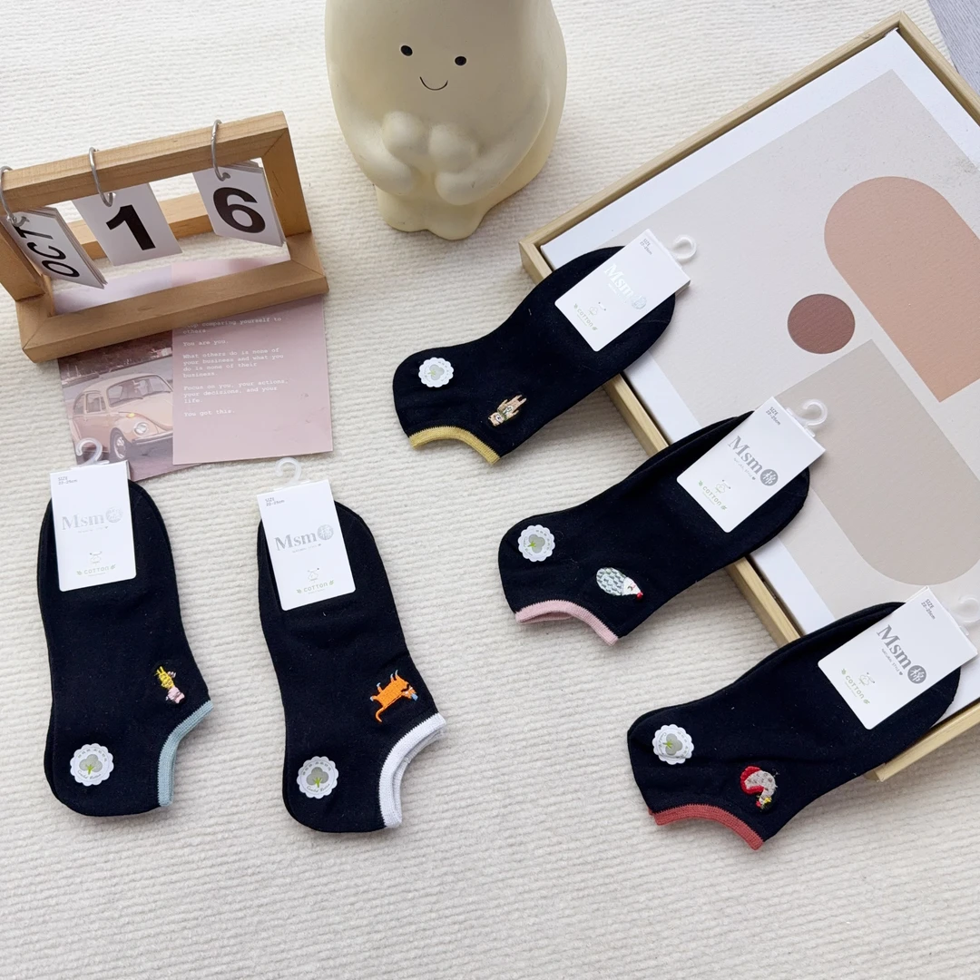 XQ-160 五双女袜刺绣休闲简约船袜