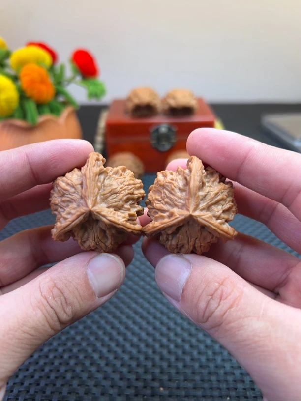 文玩核桃全品盘山三棱41.5尺寸