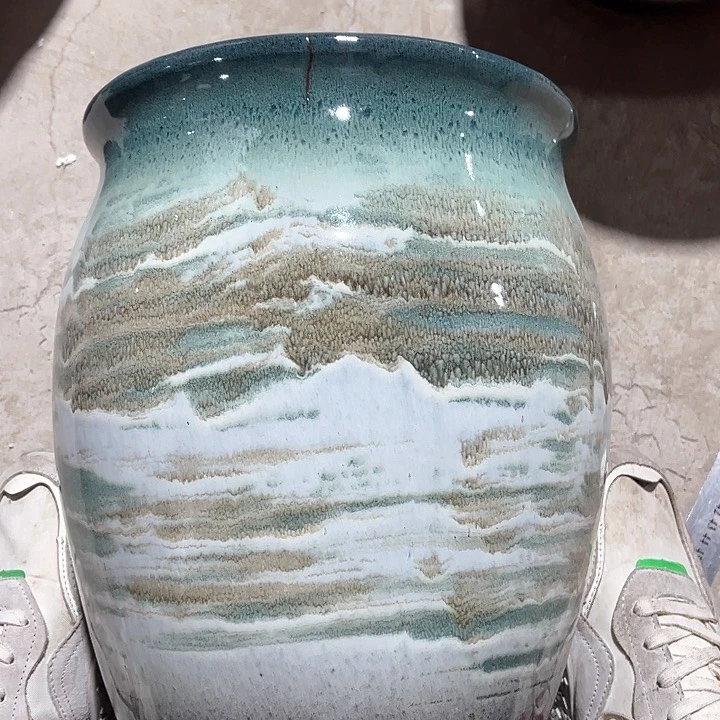 红陶口径24高度31一只瑕疵