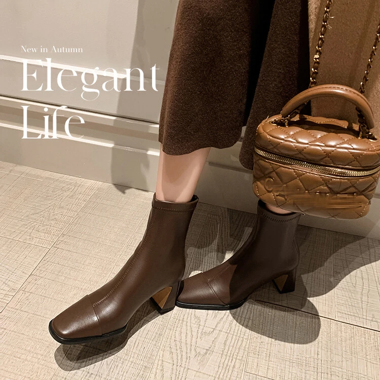跟高7cm/34-39/四季百搭纯色皮质方头短款高跟方根靴