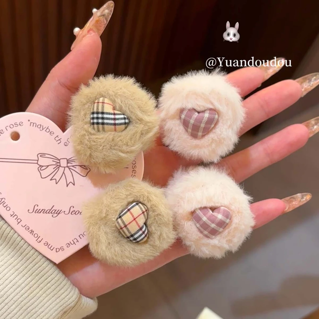 超可爱洛丽塔爱心格子公主头发夹抓夹少女毛绒发卡温暖毛毛耳朵