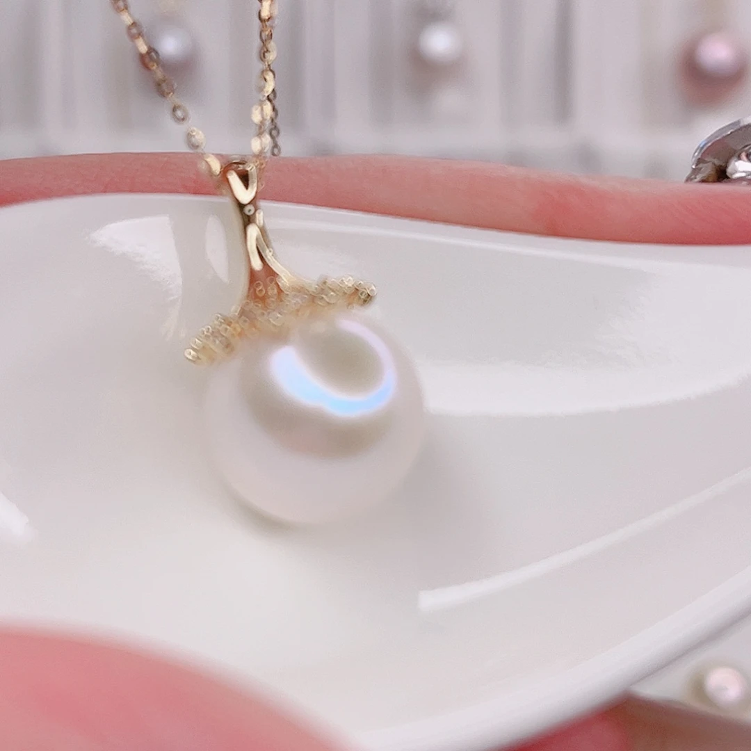 淡水珍珠吊坠(赠链)未镶嵌