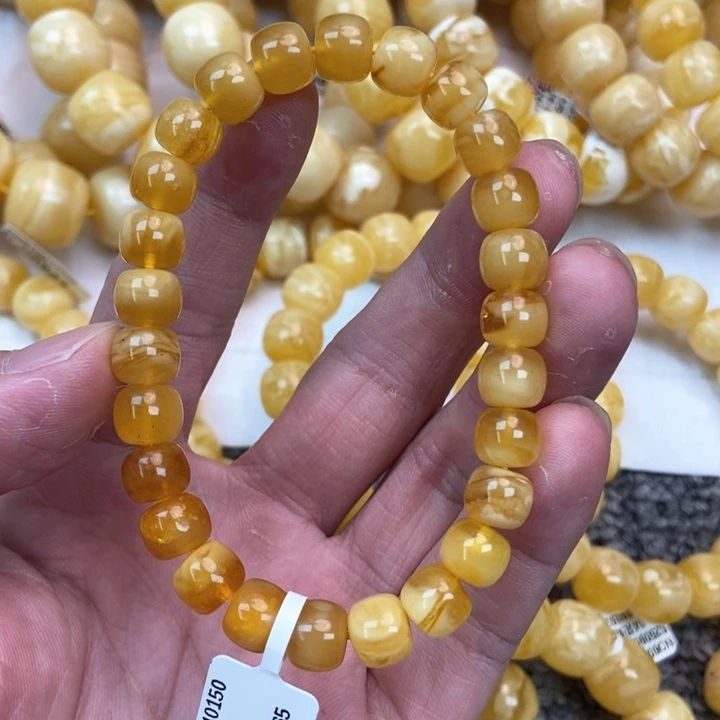 琥珀未镶嵌珠宝奇石6