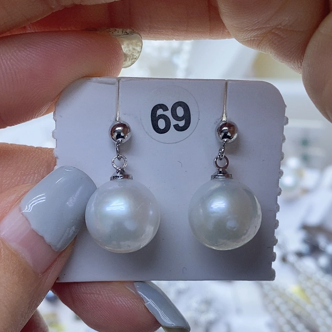 未镶嵌淡水珍珠耳钉
