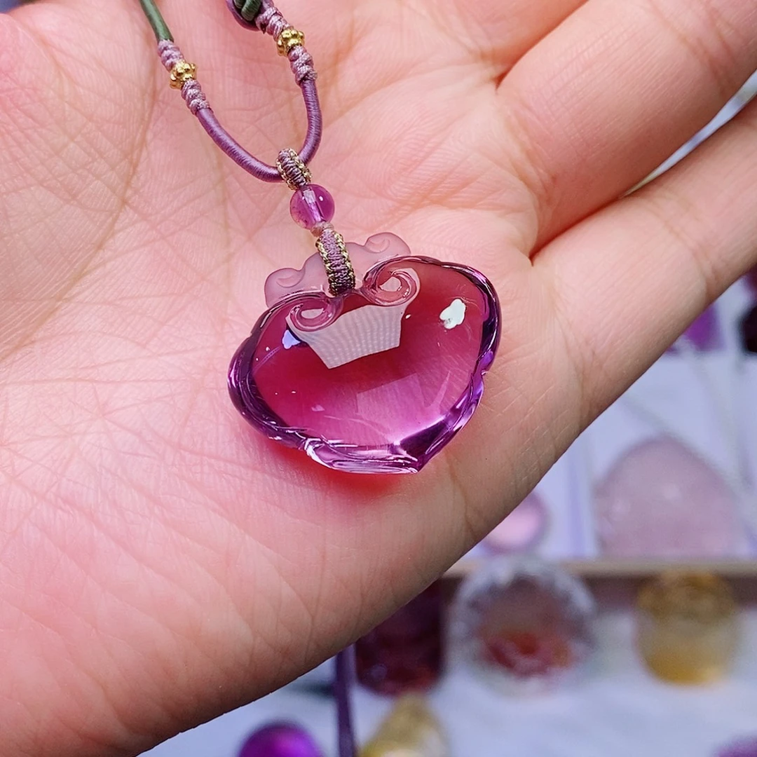 吊坠(赠链)未镶嵌水晶