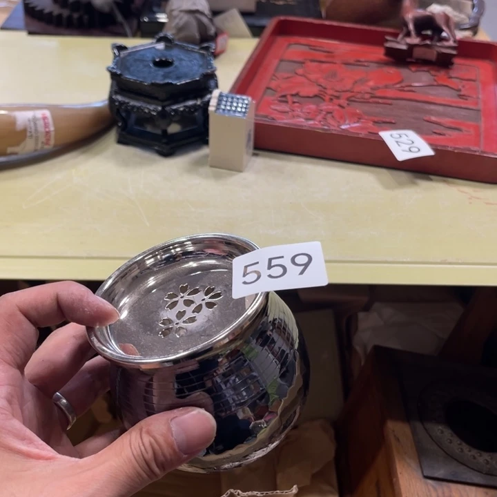 丁***姐中古物品默认微瑕退货拉黑