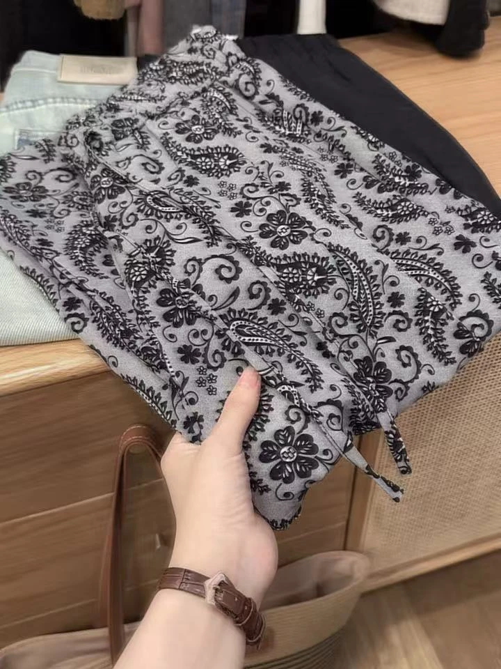 七言家闭眼入~人手必备腰果花凉感抖抖休闲直筒裤