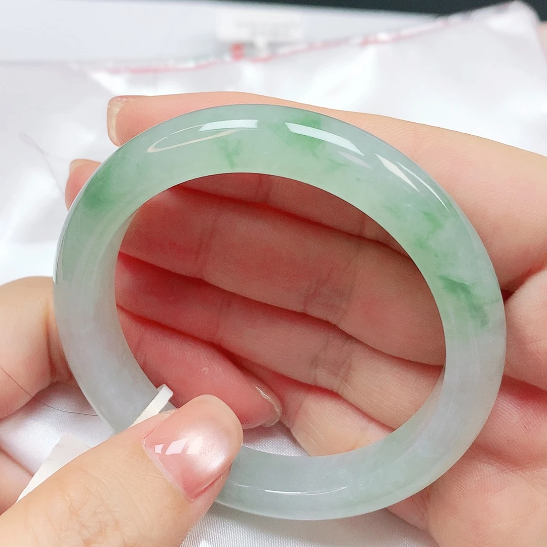 翡翠未镶嵌手镯抖音829