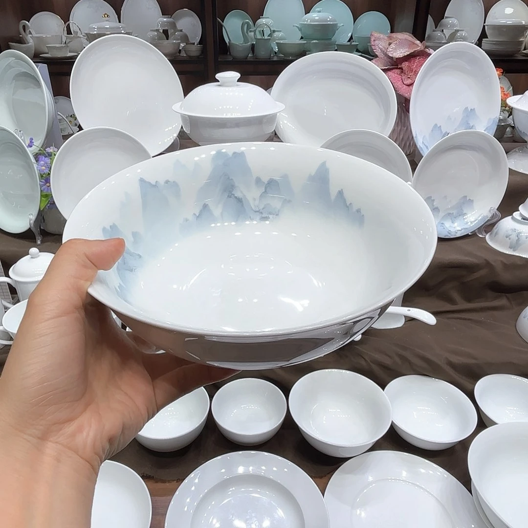瓷山水9寸斗碗2个，送白瓷小勺2个