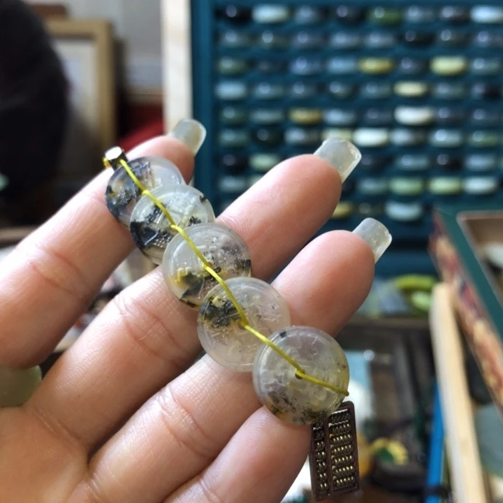 岫玉未镶嵌岫玉五帝钱手链