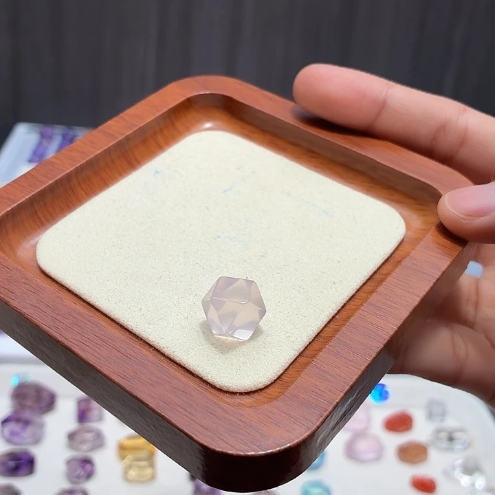 未镶嵌水晶珠宝半成品粉水随型打孔定制不退换