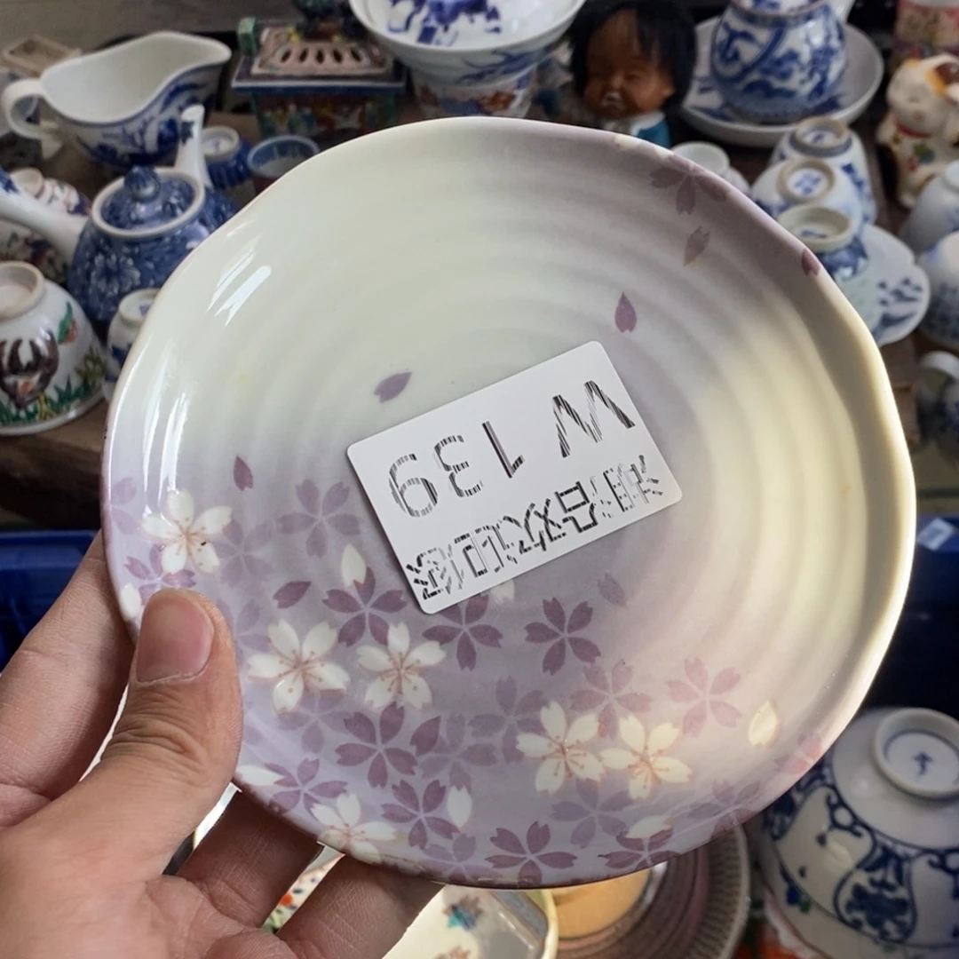 瓷器的一个人的时候我也小****界