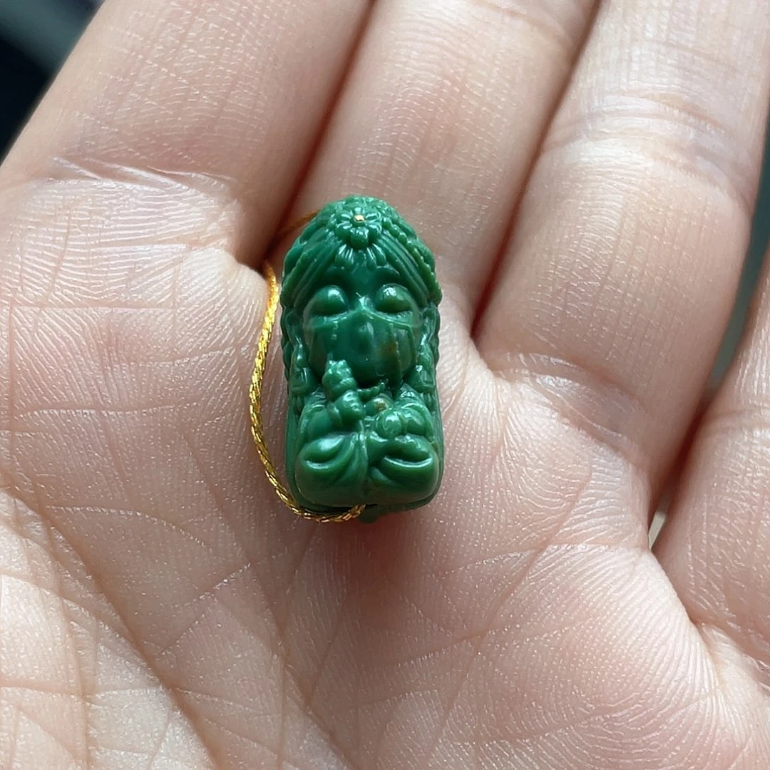 绿松石未镶嵌颈饰