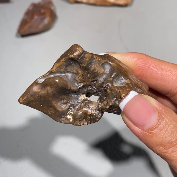 玛瑙/玉髓车挂合金飞**?211