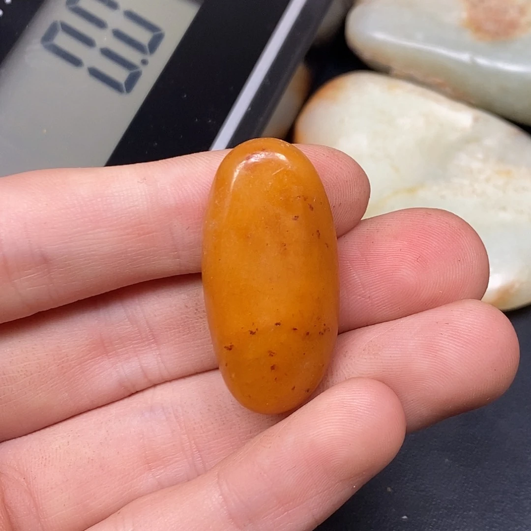 和田玉（糖玉）未镶嵌挂件