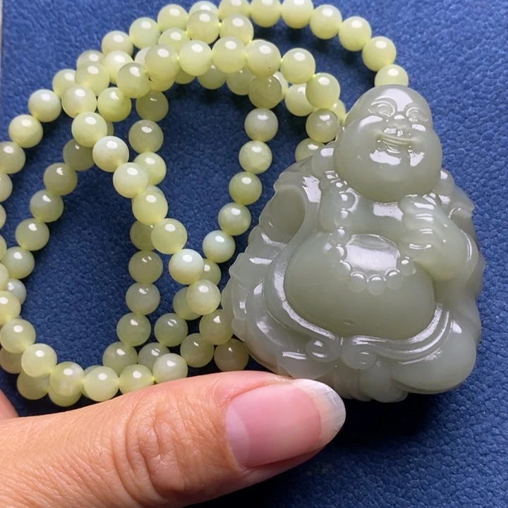 和田玉未镶嵌吊坠(赠链)