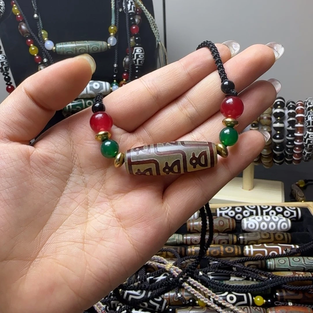 玛瑙/玉髓合金颈饰