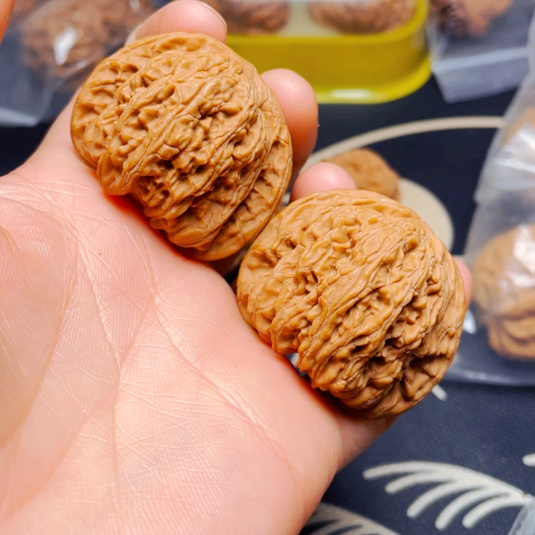 吊坠文玩核桃承德密文