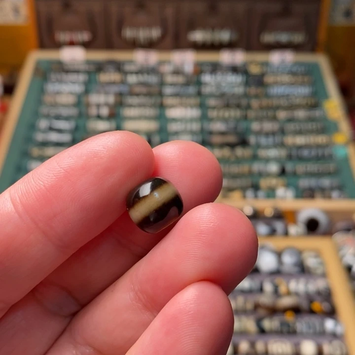 未镶嵌玛瑙/玉髓珠宝半成品